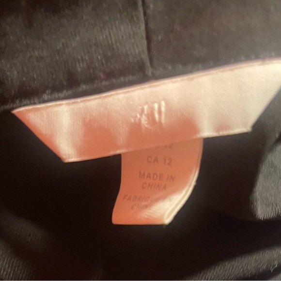 3/$15. H&M One piece Size 12 - Picture 5 of 6